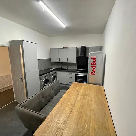 Pc Homes Room C Hyde Luaran gambar