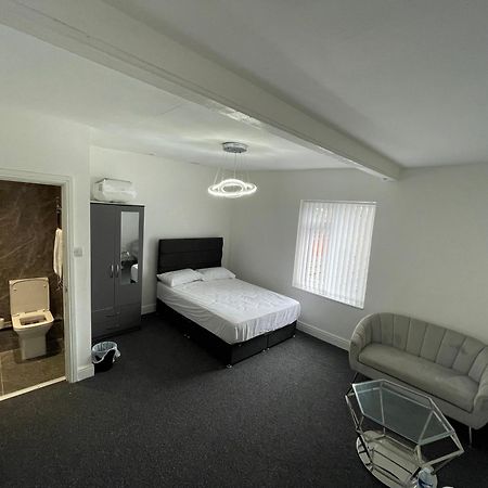 Pc Homes Room C Hyde Luaran gambar
